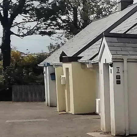 Bovinda Cottage - By The Beach, Bettystown Exterior photo