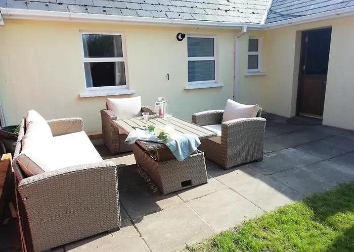 Bovinda Cottage - By The Beach, Bettystown