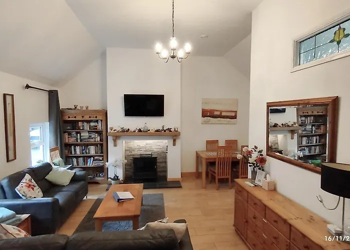 Bovinda Cottage - By The Beach, Bettystown