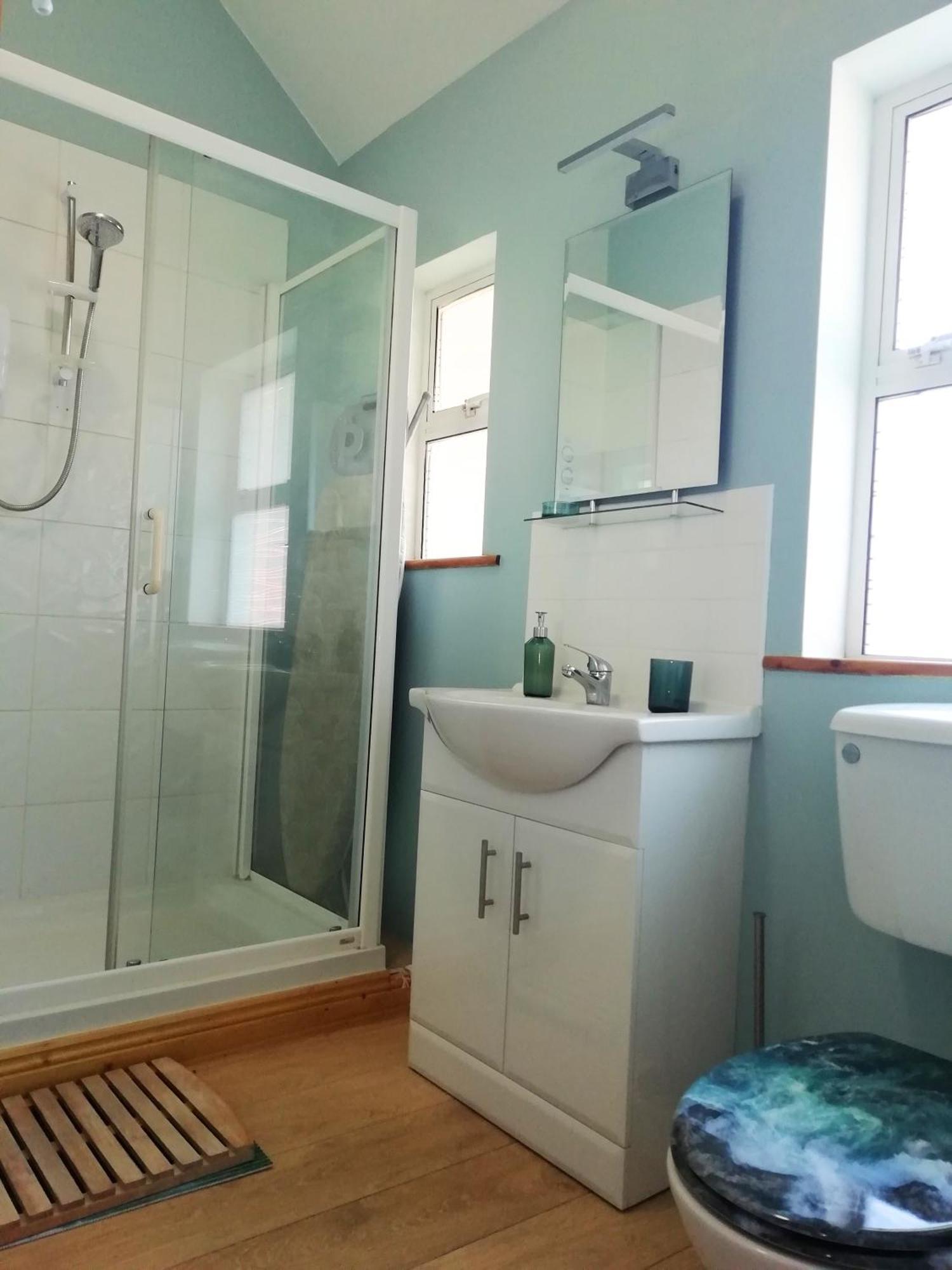 Bovinda - By The Beach, Holiday home Bettystown
